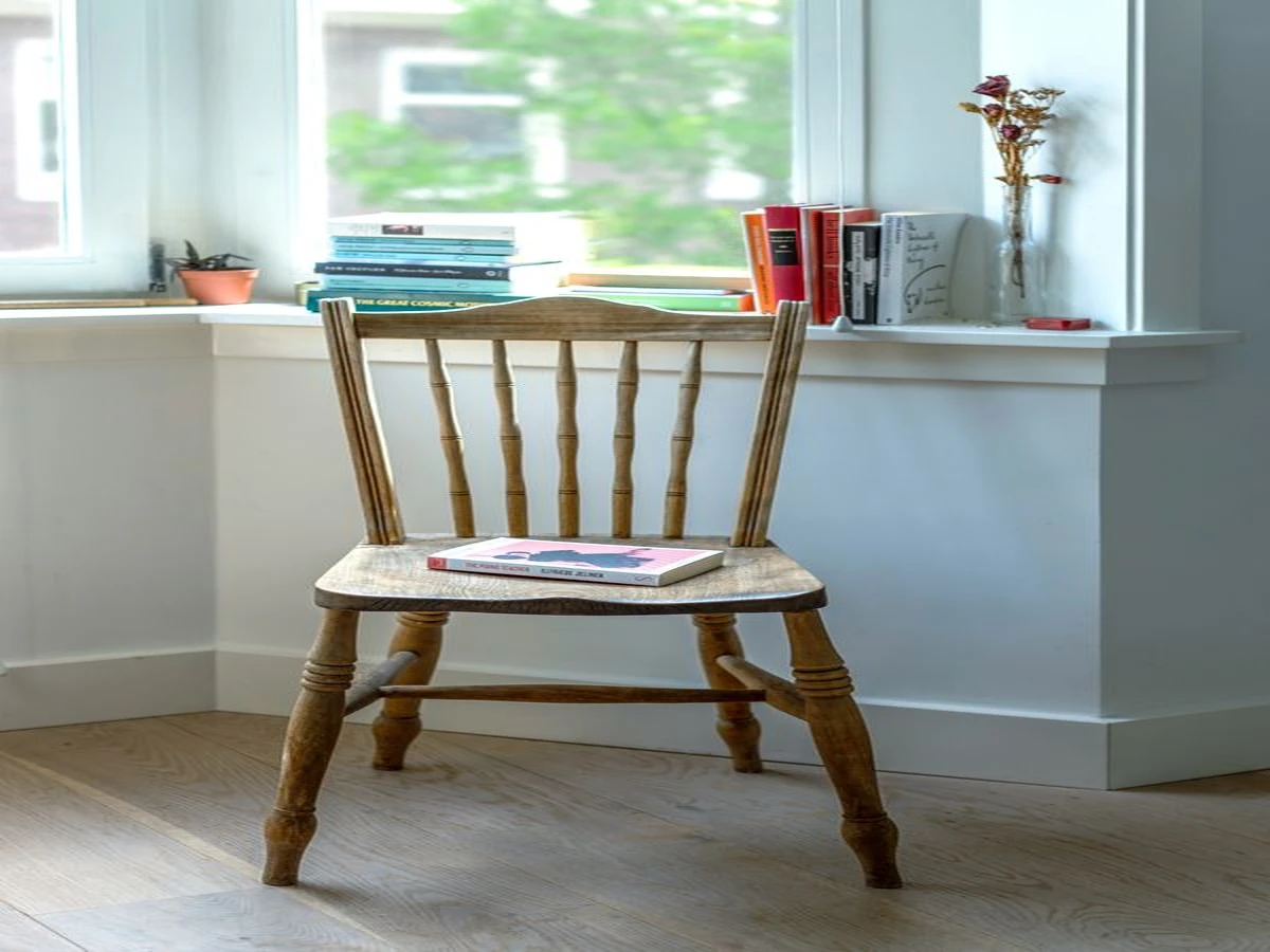 Everygen AI planning context: Reading nook with a chair beside window light
